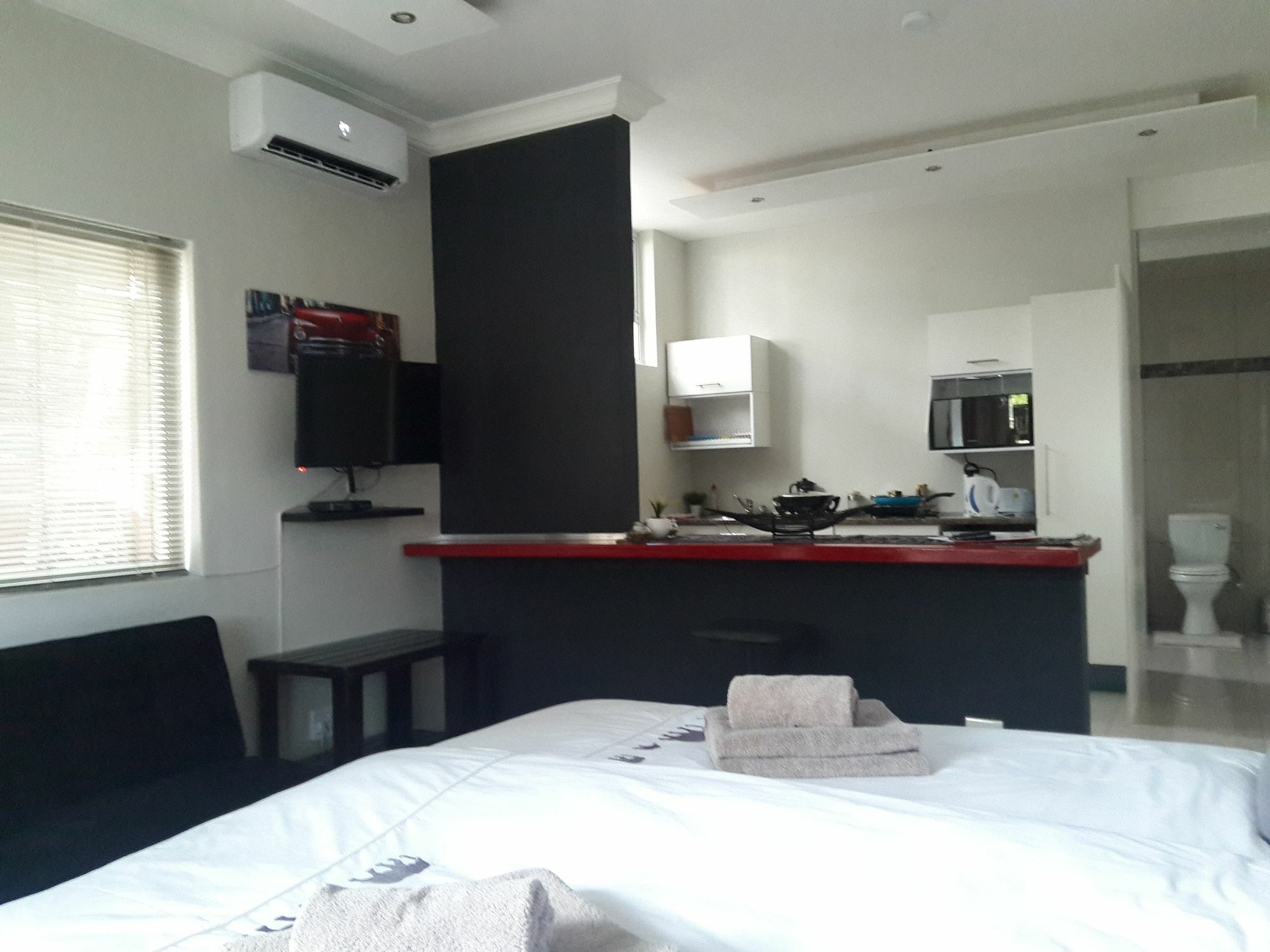 Suiderhof Self-Catering Hotel Windhoek Kültér fotó