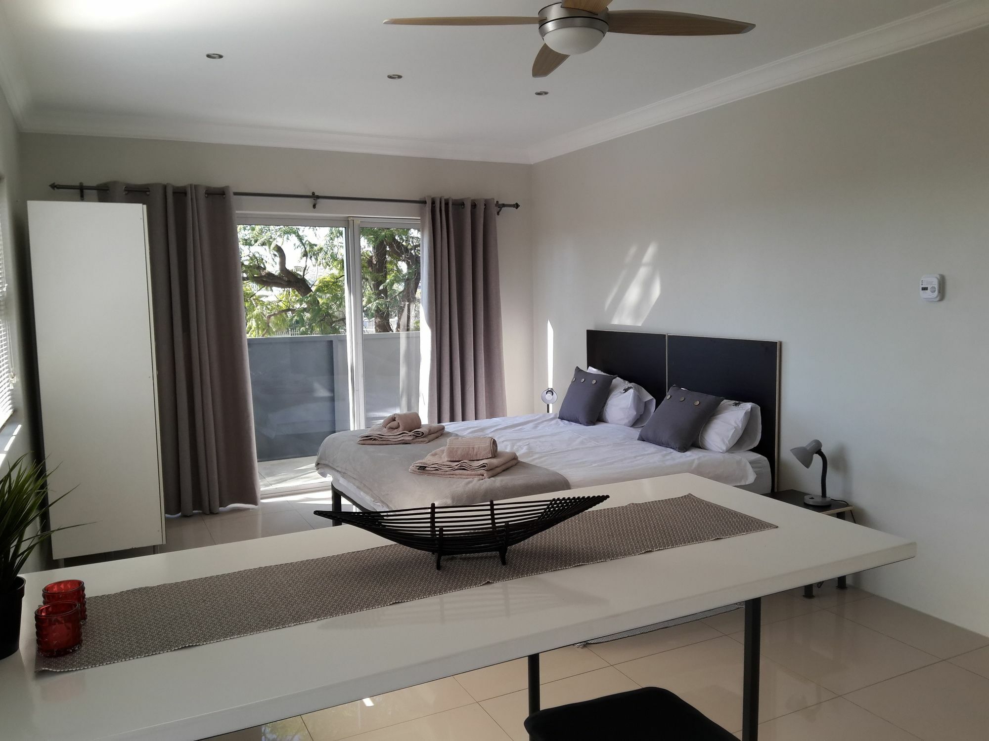 Suiderhof Self-Catering Hotel Windhoek Kültér fotó