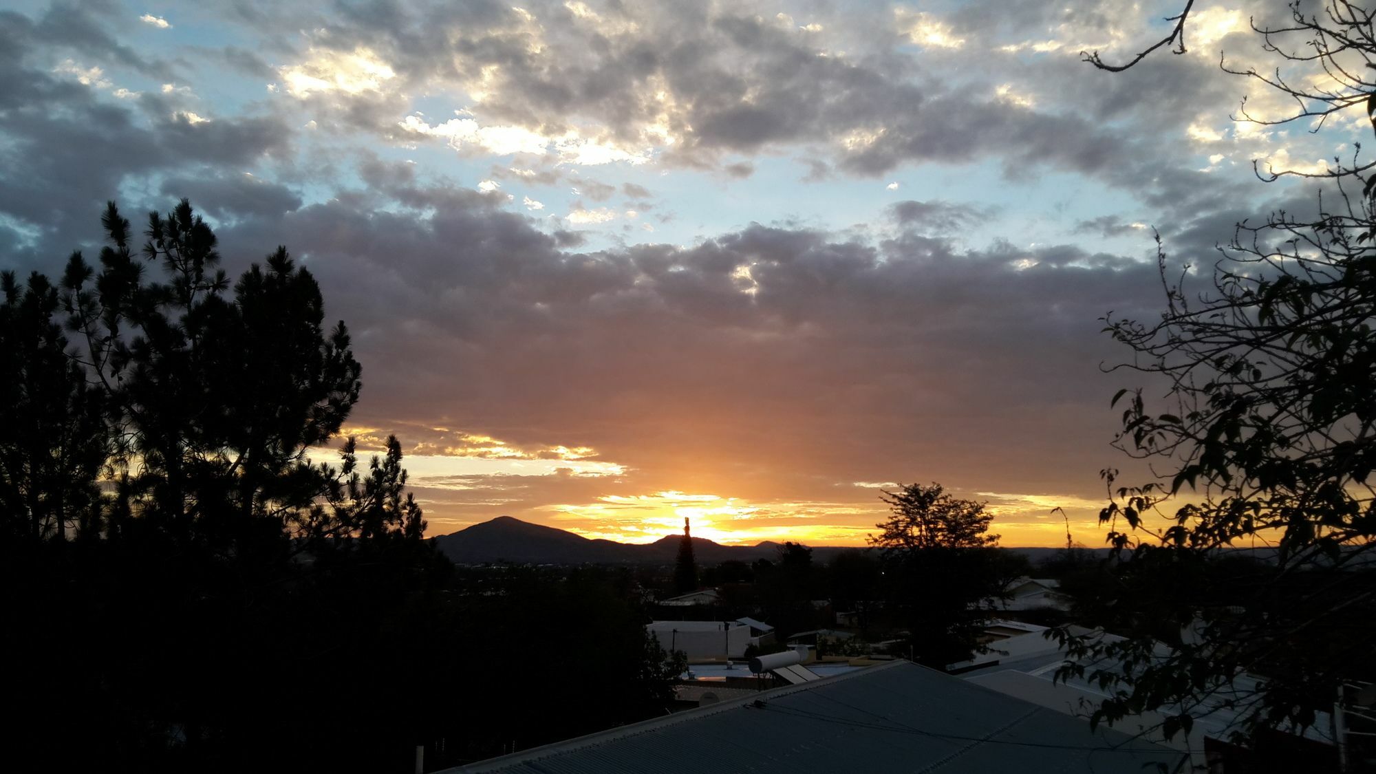 Suiderhof Self-Catering Hotel Windhoek Kültér fotó